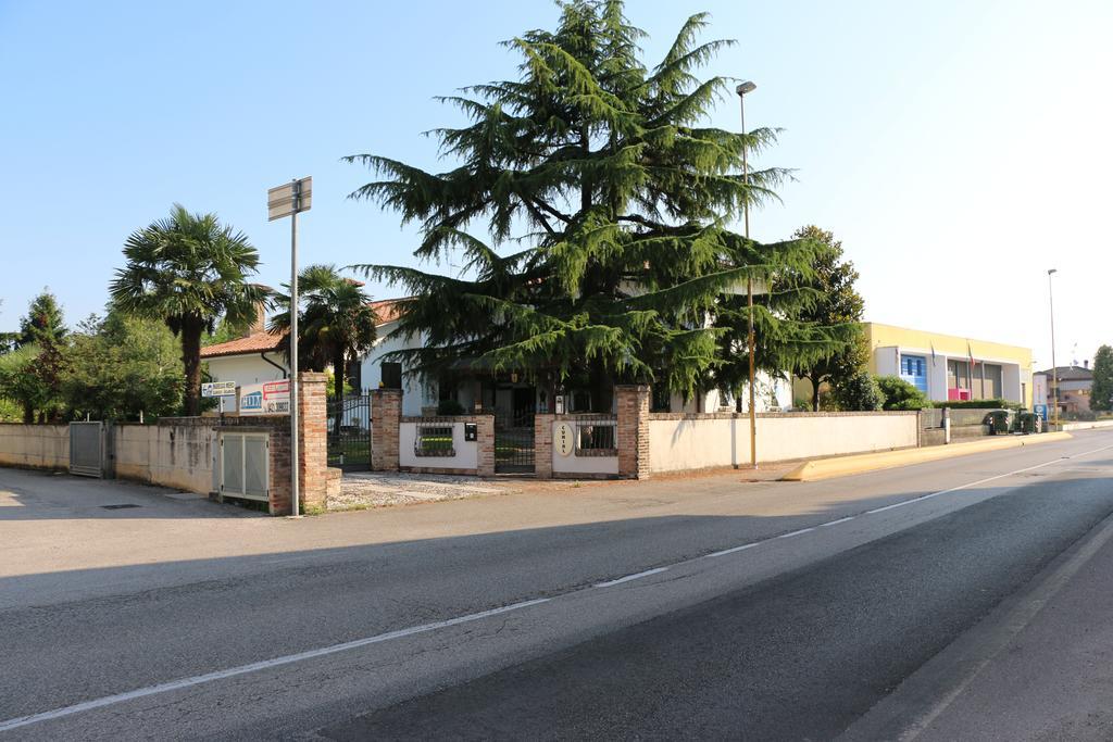 Appartamenti Via Calnova Noventa di Piave Pokoj fotografie